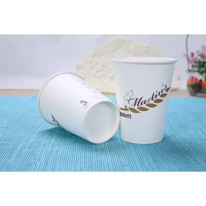 Sustainable drink containers for eco-friendly meals