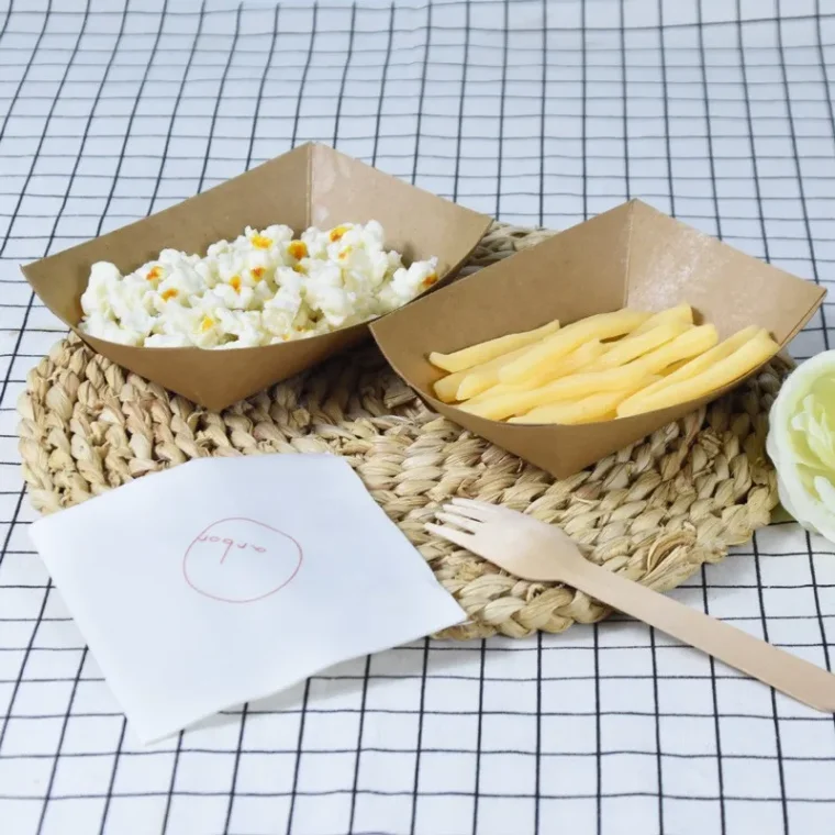Eco-packaging for desserts with environmental focus